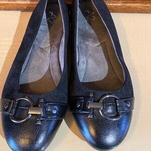 Aerosoles A2 “Ultrabrite” Black Flats, 7.5M